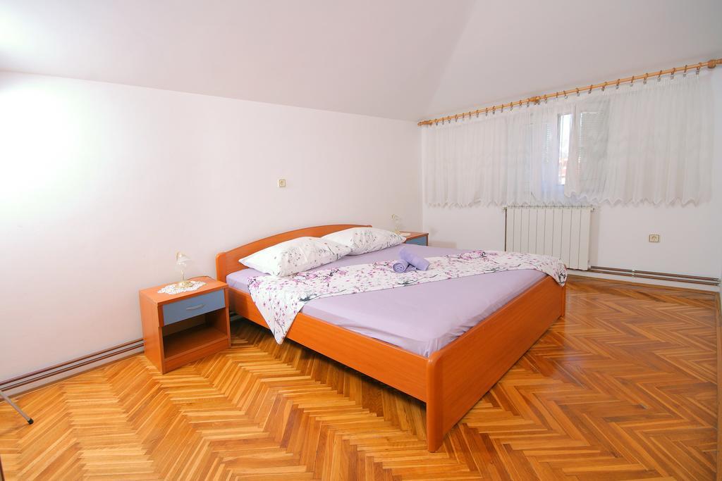 Apartments Daniela Trogir Exterior foto